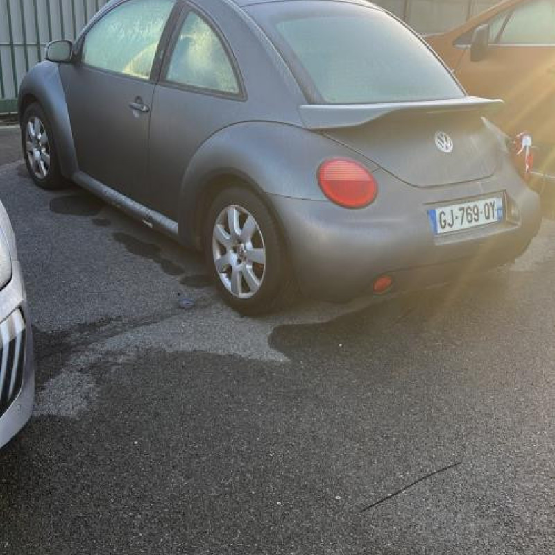 Pivot de moyeu avant droit VOLKSWAGEN NEW BEETLE 1 Photo n°1