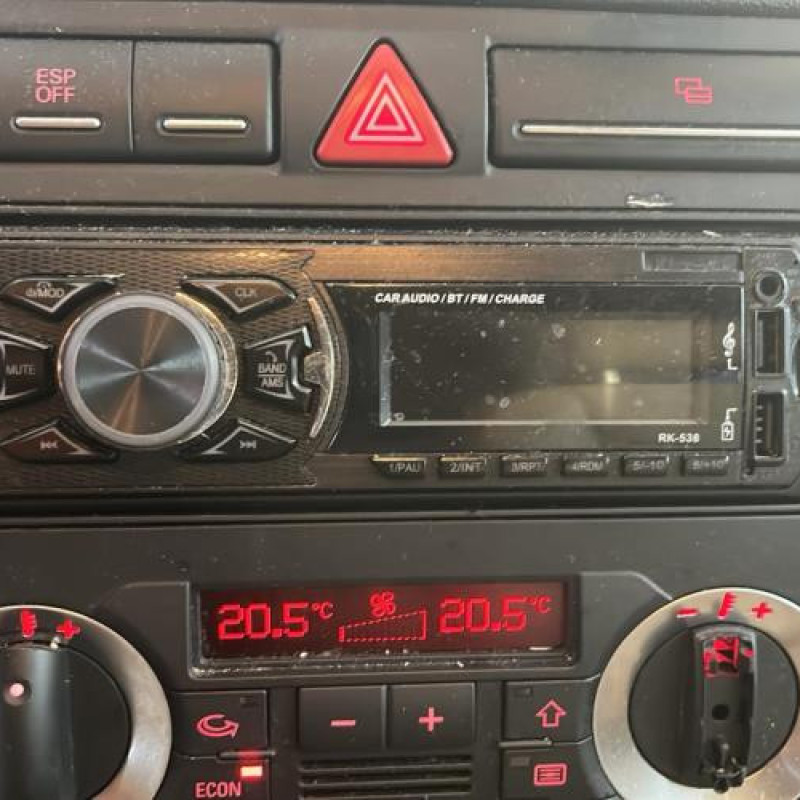 Custode arriere droit AUDI A3 2 Photo n°2