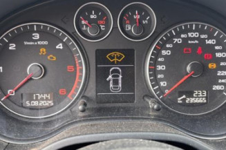 Feu arriere stop central AUDI A3 2