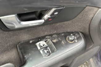 Vitre avant gauche AUDI A4 2
