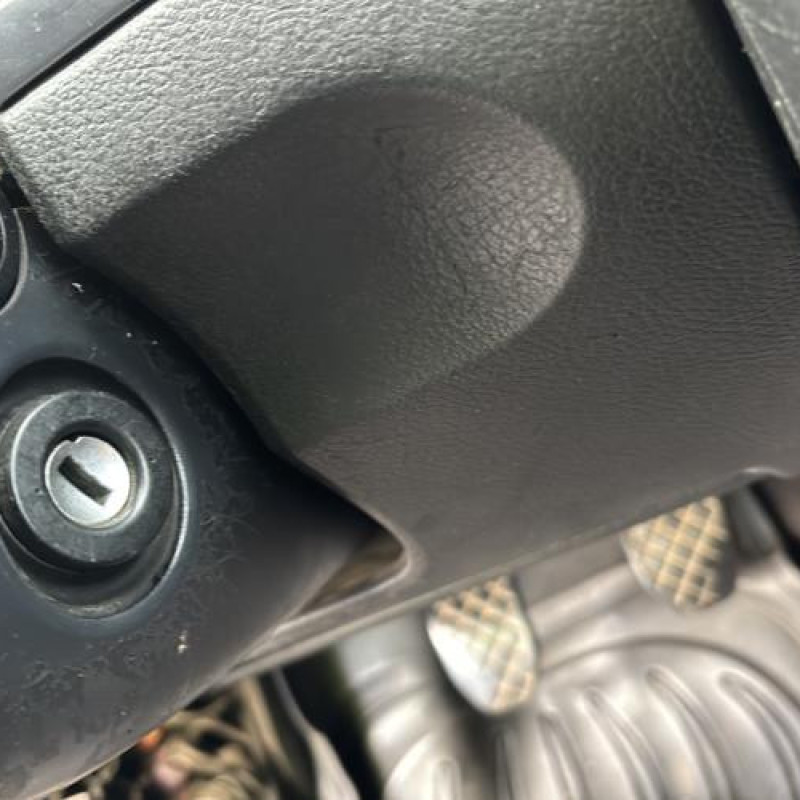 Vitre avant gauche AUDI A4 2 Photo n°19