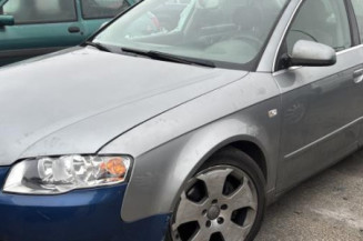 Vitre avant gauche AUDI A4 2 Photo n°1
