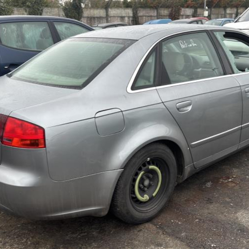 Vitre avant gauche AUDI A4 2 Photo n°3