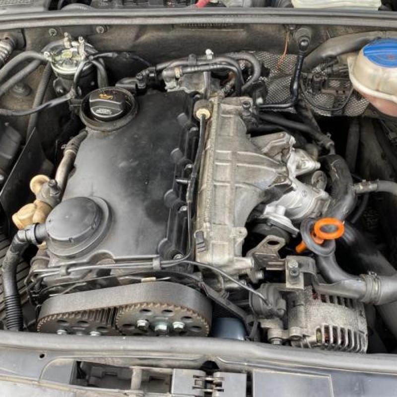 Vitre arriere droit AUDI A4 2 Photo n°11