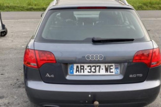 Vitre avant gauche AUDI A4 2