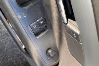 Vitre avant gauche AUDI A4 2