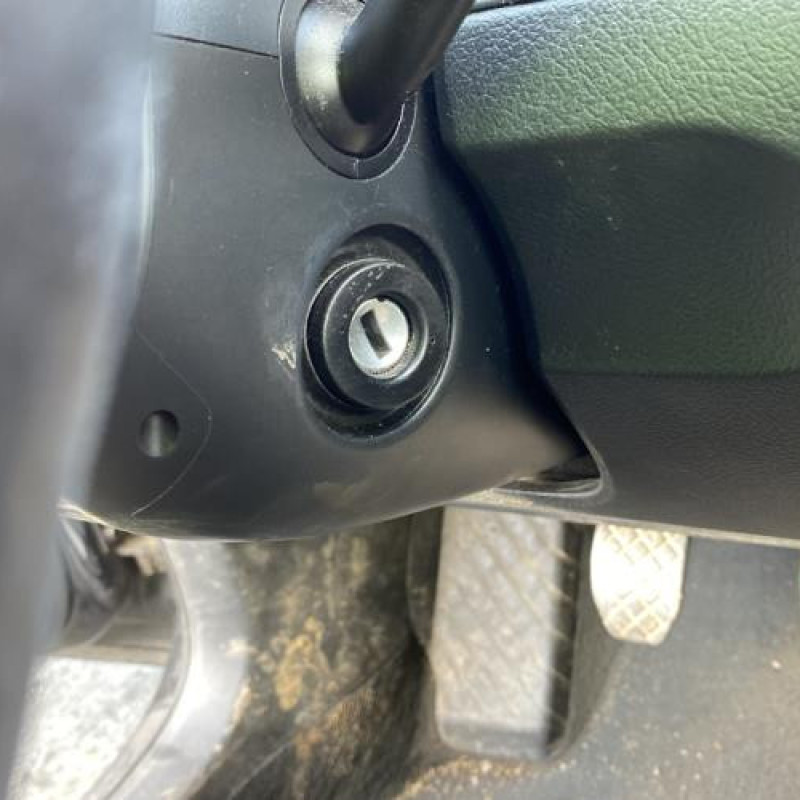 Vitre avant gauche AUDI A4 2 Photo n°18