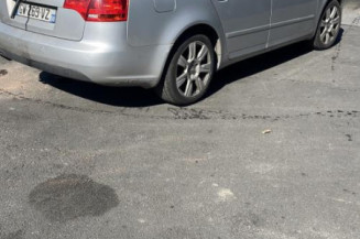 Pivot de moyeu avant gauche AUDI A4 2