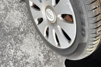 Pivot de moyeu avant droit AUDI A4 2