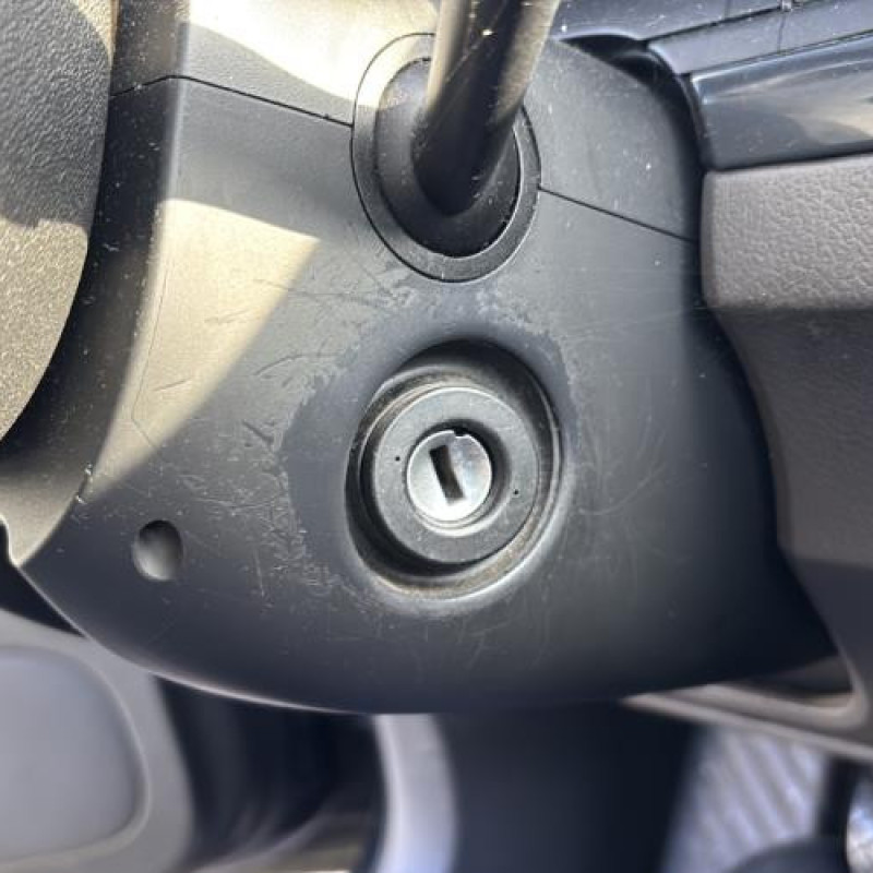 Leve vitre electrique avant droit AUDI A4 2 Photo n°18