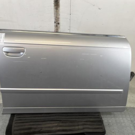 Porte avant droit AUDI A4 2 Photo n°1