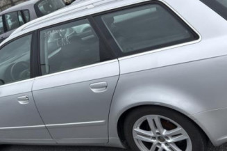 Poignee interieur avant droit AUDI A4 2