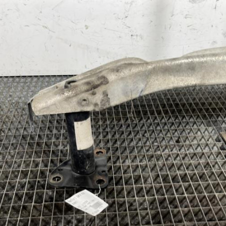 Renfort pare choc avant (traverse) AUDI A4 2