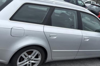 Pompe de direction AUDI A4 2