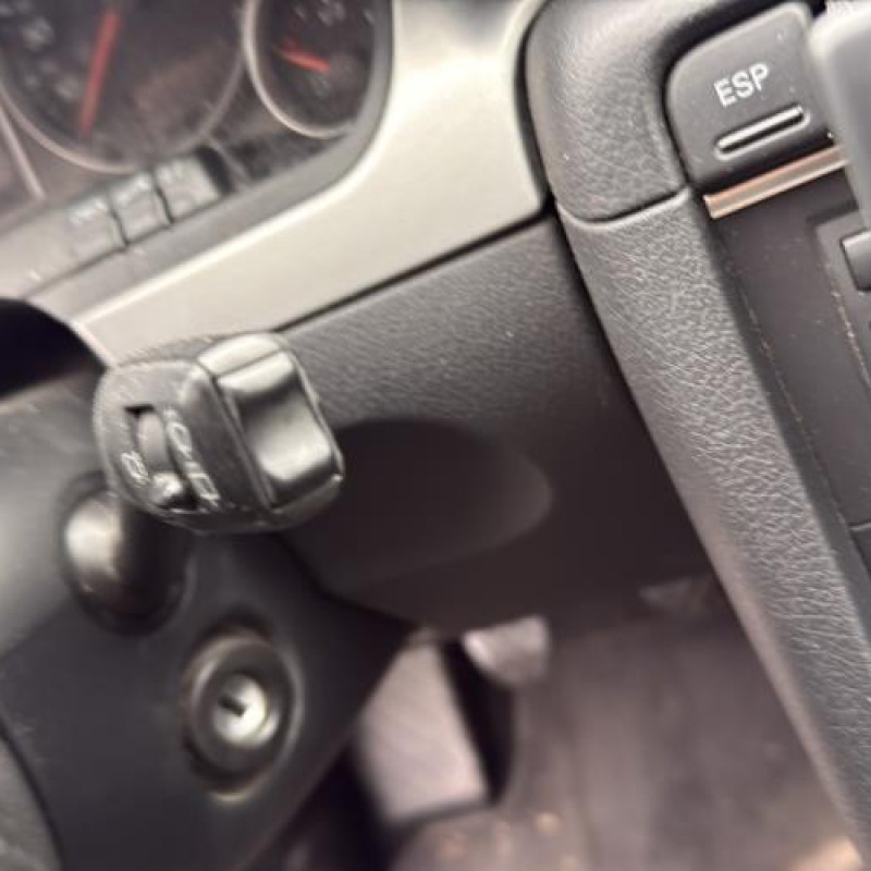 Compteur AUDI A4 2 Photo n°15