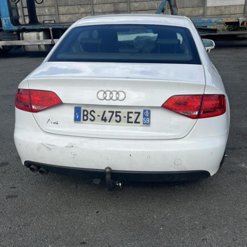 Cremaillere assistee AUDI A4 3 Photo n°2