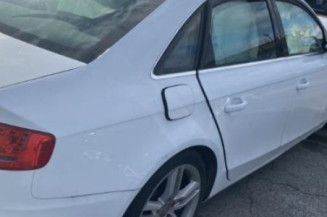 Pivot de moyeu avant droit AUDI A4 3