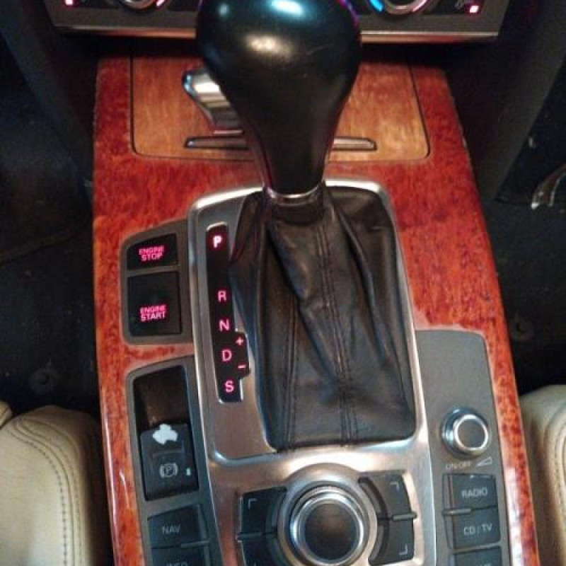 Pivot de moyeu arriere gauche AUDI A6 3 Photo n°3