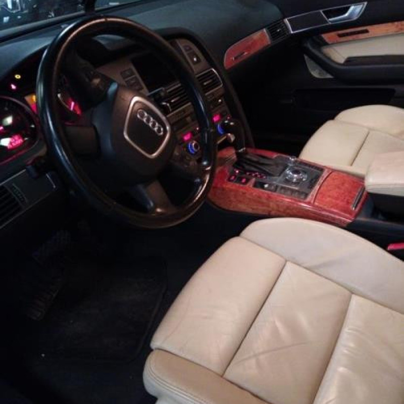 Pivot de moyeu arriere gauche AUDI A6 3 Photo n°8