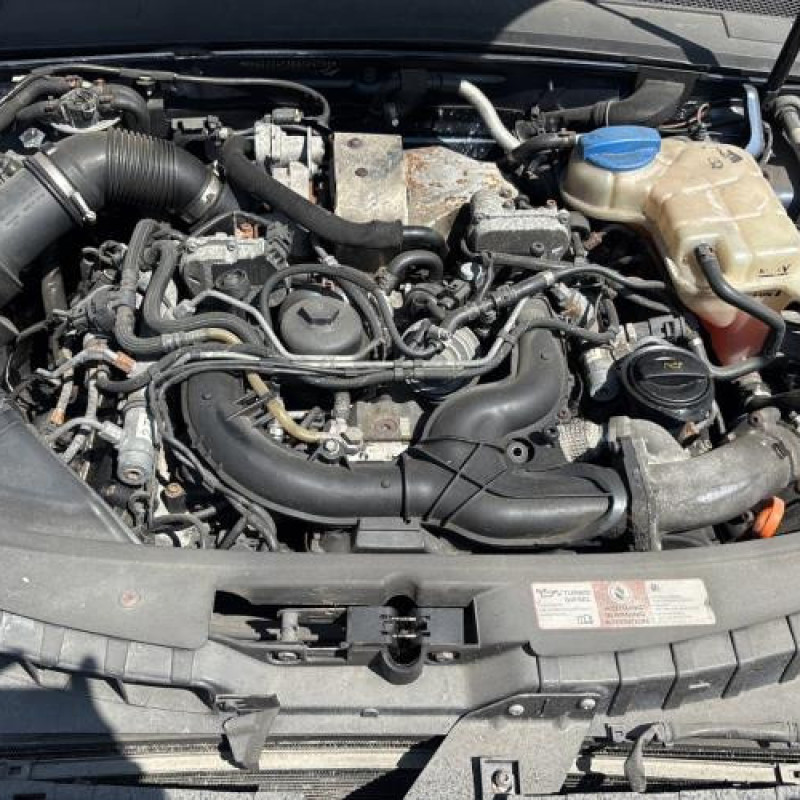 Etrier avant droit (freinage) AUDI A6 3 Photo n°9