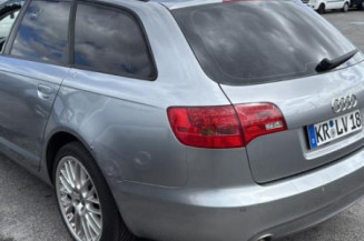 Pivot de moyeu avant droit AUDI A6 3