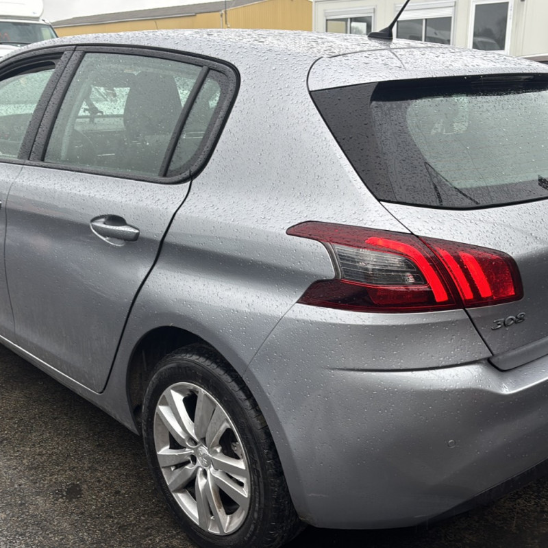 PEUGEOT 308 2 PHASE 2 1.6 BLUE HDI - 8V TURBO Photo n°14