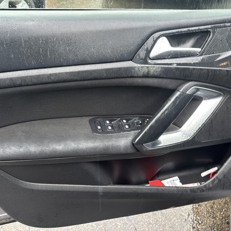 PEUGEOT 308 2 PHASE 2 1.6 BLUE HDI - 8V TURBO Photo n°16