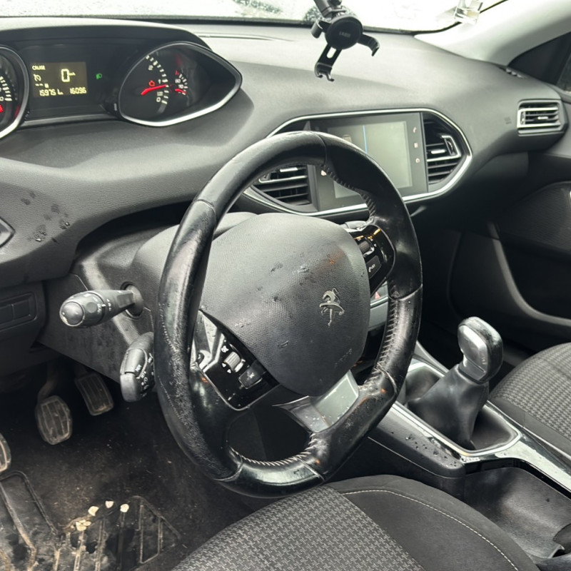 PEUGEOT 308 2 PHASE 2 1.6 BLUE HDI - 8V TURBO Photo n°17