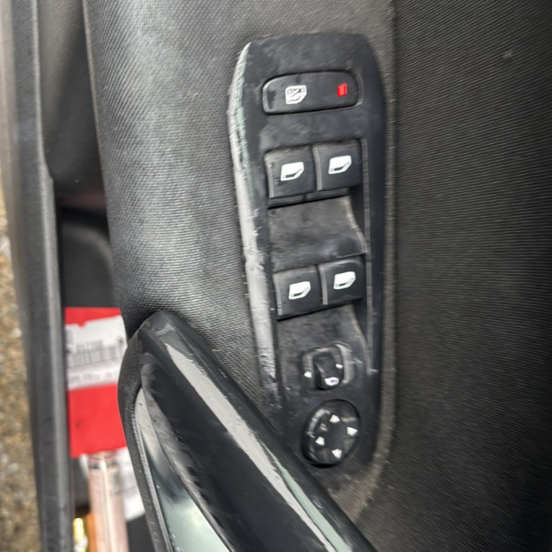 PEUGEOT 308 2 PHASE 2 1.6 BLUE HDI - 8V TURBO Photo n°18