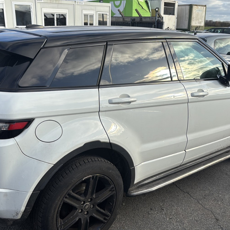 LAND ROVER RANGE ROVER 1 EVOQUE PHASE 1 2.2 TD4 - 16V TURBO 4X4 Photo n°13