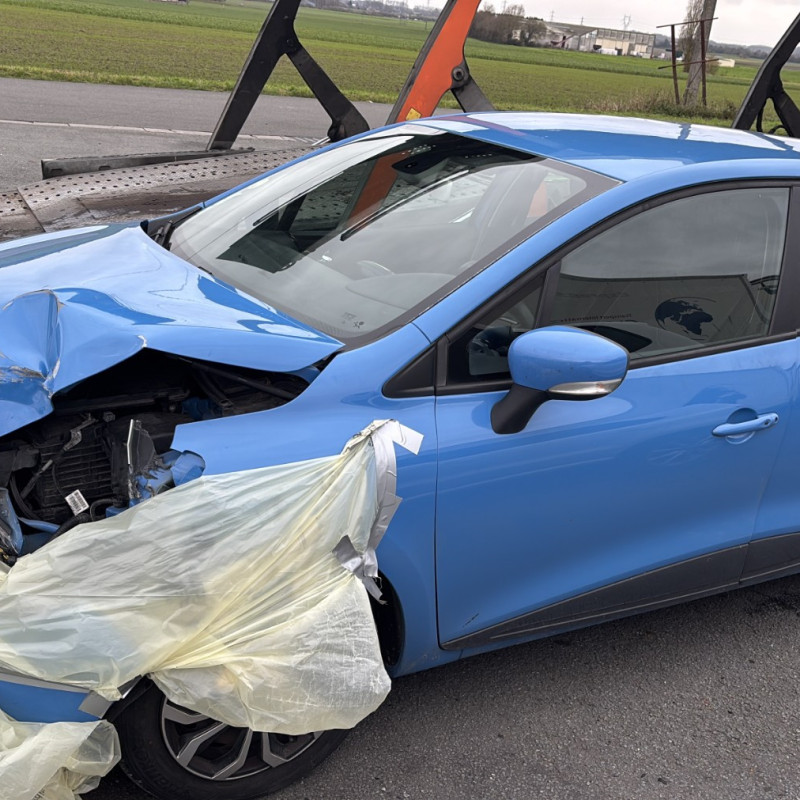 RENAULT CLIO 4 PHASE 1 1.5 DCI - 8V TURBO Photo n°12