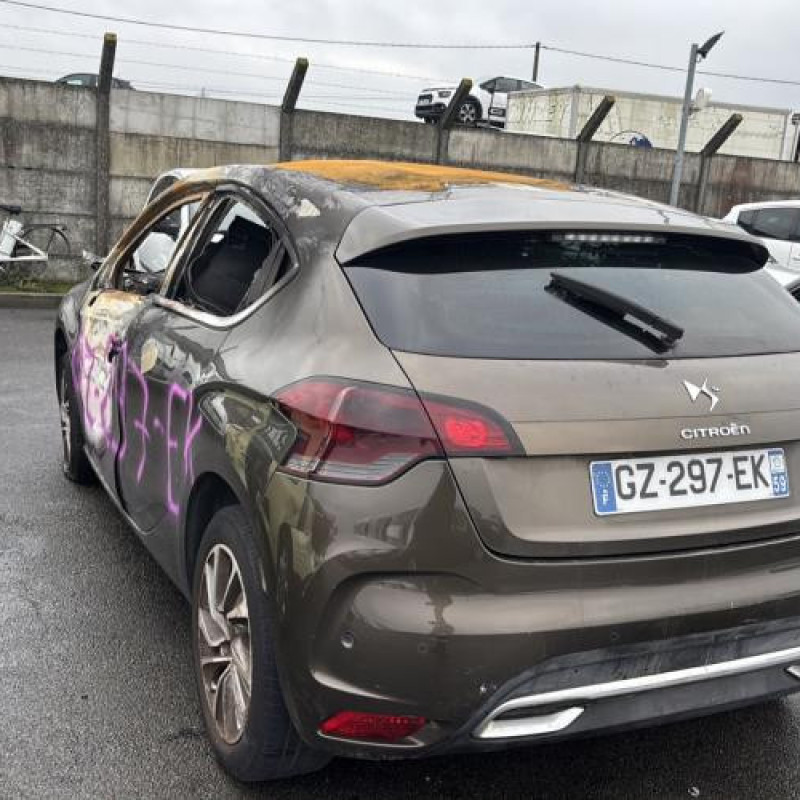 Renfort pare choc arriere (traverse) CITROEN DS4 Photo n°11