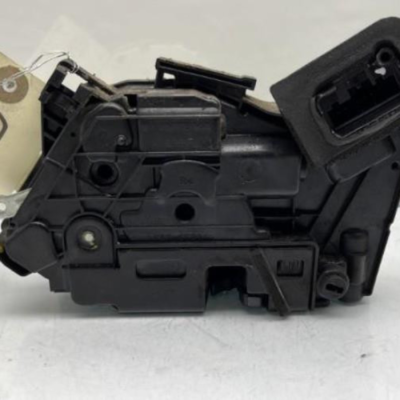 Serrure arriere droit VOLKSWAGEN POLO 5 Photo n°5