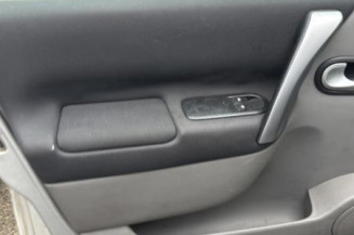Leve vitre electrique avant droit RENAULT SCENIC 2