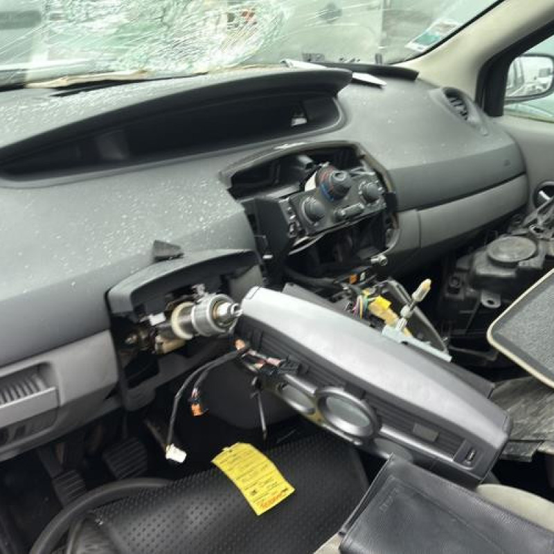 Leve vitre electrique avant droit RENAULT SCENIC 2 Photo n°18