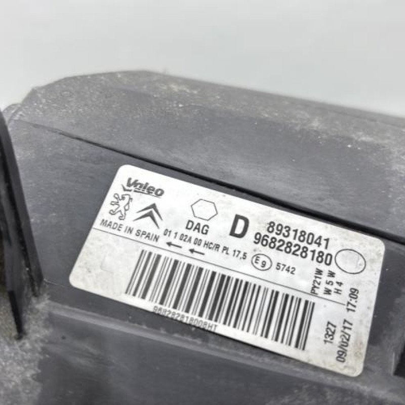 Optique avant principal droit (feux)(phare) PEUGEOT PARTNER 2 Photo n°10