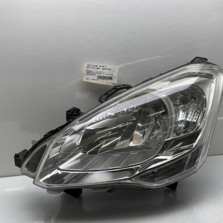 Optique avant principal gauche (feux)(phare) PEUGEOT PARTNER 2 Photo n°1
