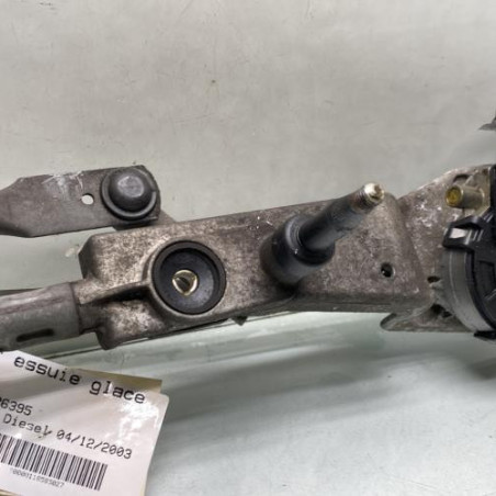 Moteur essuie glace avant FORD FOCUS 1