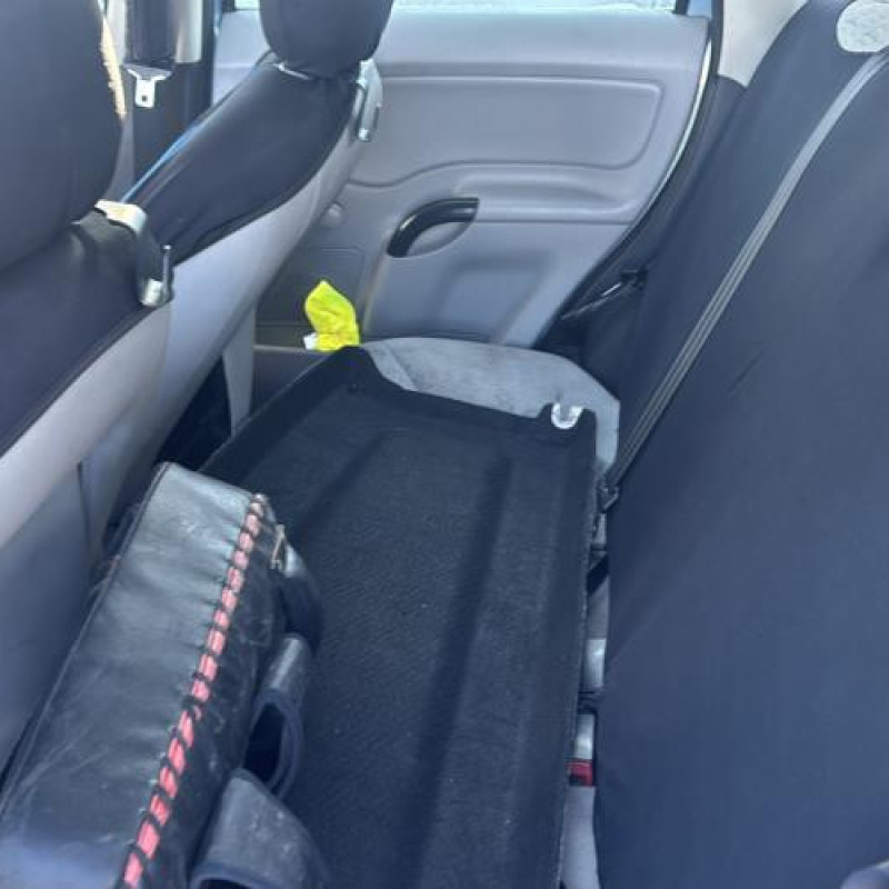 Porte avant droit CITROEN C3 1 Photo n°20