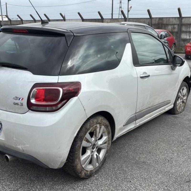 Renfort pare choc avant (traverse) DS DS3 Photo n°8