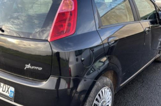 Moteur essuie glace avant FIAT GRANDE PUNTO