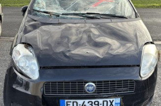 Moteur essuie glace avant FIAT GRANDE PUNTO