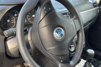 Moteur essuie glace avant FIAT GRANDE PUNTO