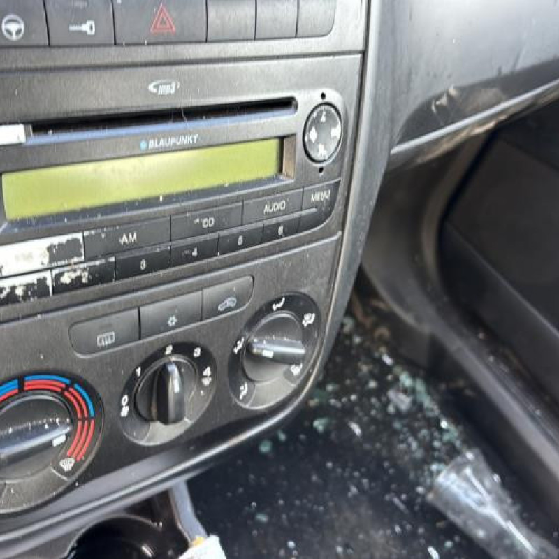 Moteur essuie glace avant FIAT GRANDE PUNTO Photo n°20