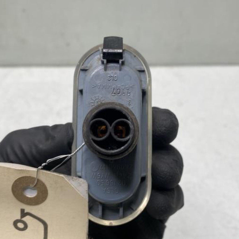 Repetiteur clignotant avant droit  (Feux) VOLKSWAGEN CADDY 3 Photo n°3