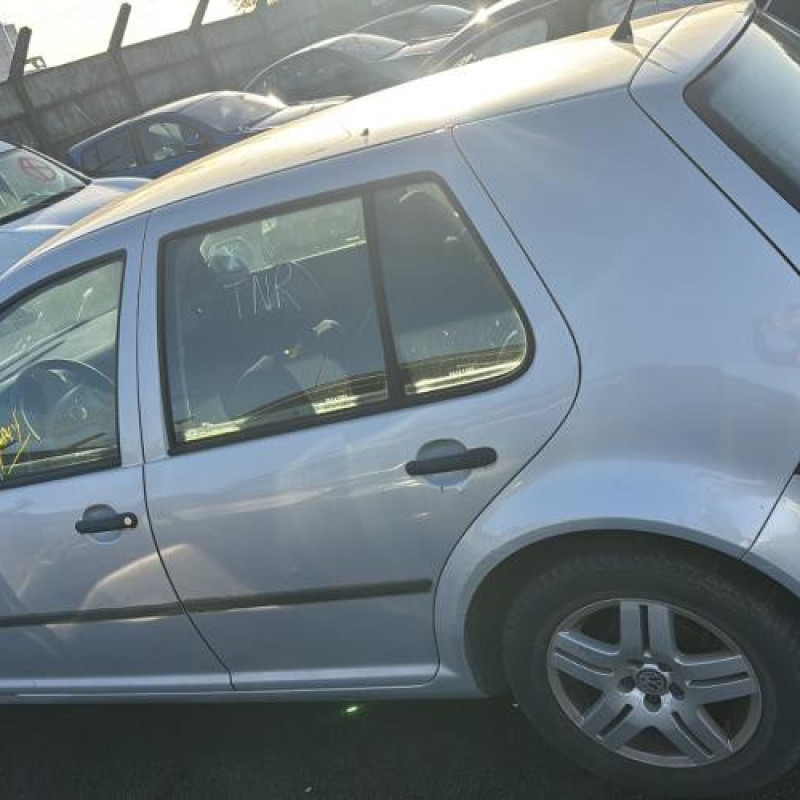 Feu arriere principal gauche (feux) VOLKSWAGEN GOLF 4 Photo n°11