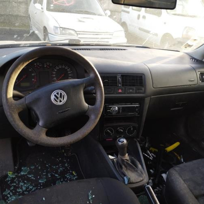 Feu arriere principal gauche (feux) VOLKSWAGEN GOLF 4 Photo n°18