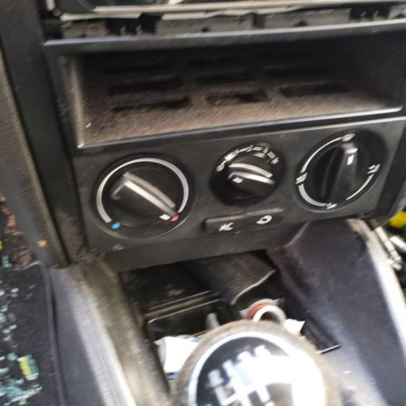 Feu arriere principal gauche (feux) VOLKSWAGEN GOLF 4 Photo n°20