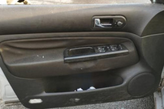 Retroviseur droit VOLKSWAGEN GOLF 4