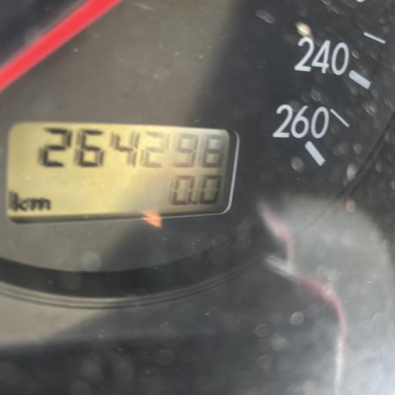 Verin de coffre VOLKSWAGEN GOLF 4 Photo n°5